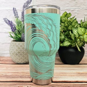 Giant Ocean Wave 360 wrap engraved on 35 oz Yeti with straw and handle