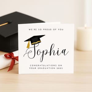 Carte de remise de diplôme personnalisée, carte de félicitations pour elle, carte de visite personnalisée avec casquette, promotion 2025, carte Nous sommes fiers de vous