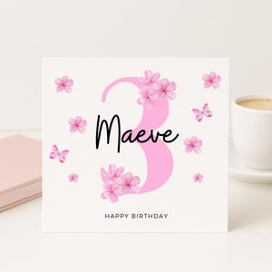 Personalisierte 3.Geburtstagskarte, Rosa Blumen Schmetterlingskarte, Baby-Geburtstagskarte, Benutzerdefinierte Namenskarte, dritte Geburtstagskarte für Sie