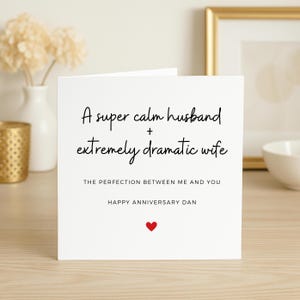 Divertente biglietto d'auguri per l'anniversario del marito, biglietto d'auguri personalizzato per l'anniversario di matrimonio della moglie, biglietto d'auguri per il matrimonio, simpatico regalo di anniversario con gioco di parole per la coppia