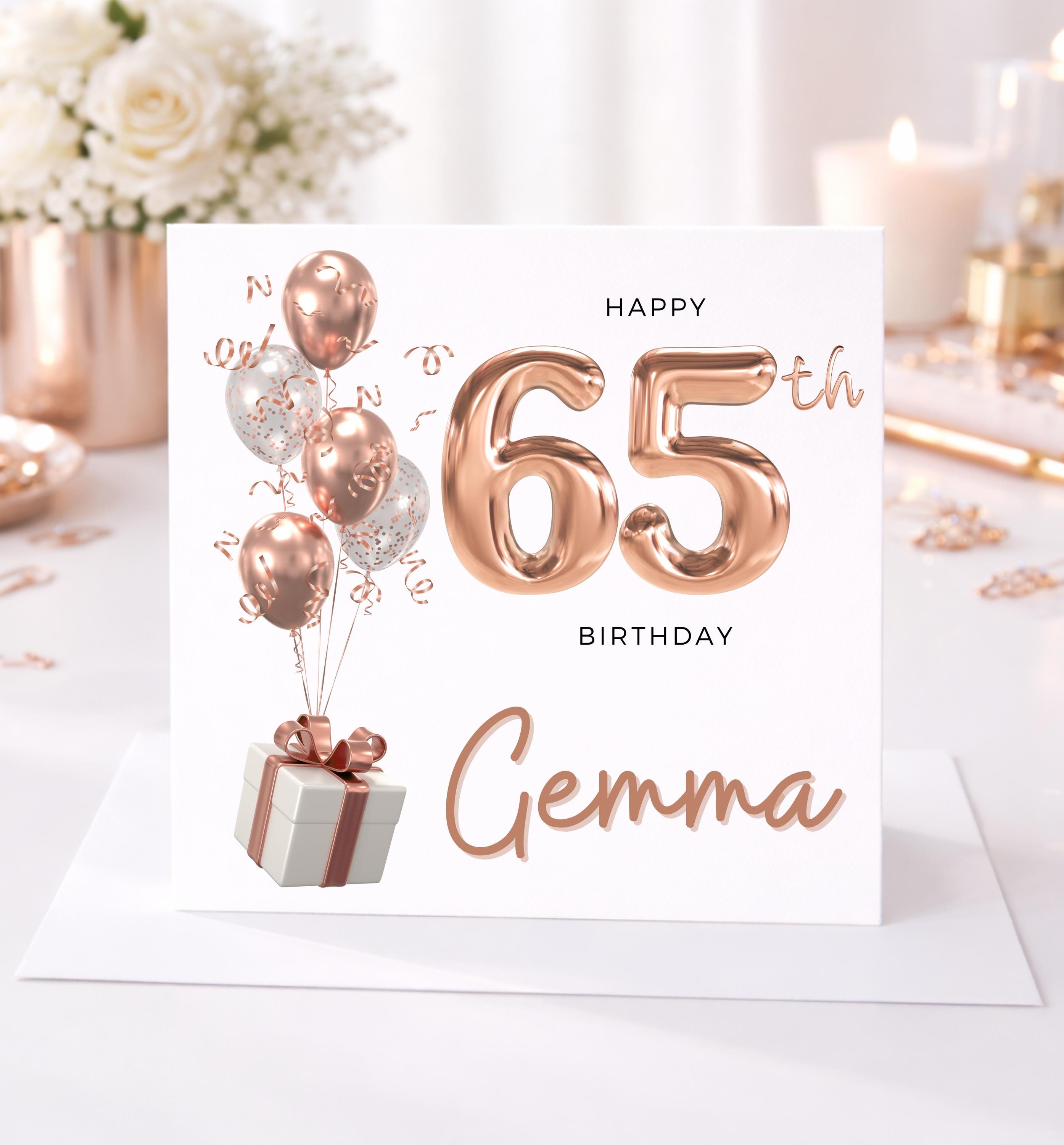 Sottobicchiere Lucido Con Scritta 'Happy 65th Birthday Sister' – Regalo Per Sorella Di 65 Anni – MDF Rigido 9x9 Cm