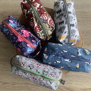 Astuccio in cotone Oeko tex con divertenti tessuti fantasia. Fresco ritorno a scuola