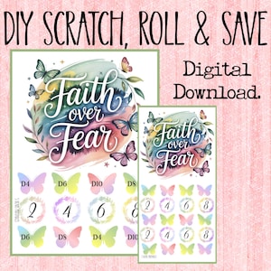 Może przedstawiać: Cyfrowe pobieranie z napisem "Faith Over Fear", ozdobione akwarelowymi motylami i elementami kwiatowymi. Zawiera karty zdrapki z numerami i motywami motyli. Tekst "DIY Scratch, Roll & Save" znajduje się na górze.