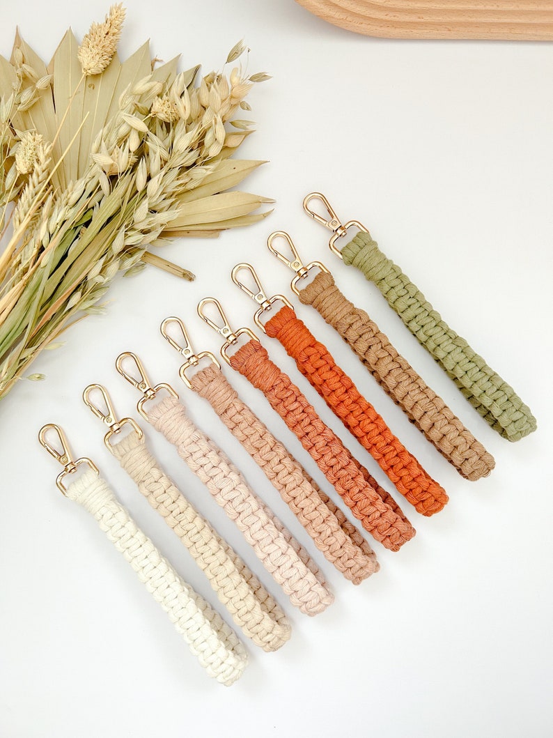 Square Macrame Wristlet Keychain Wristlet Key Wristlet Boho Macrame Wristlet Thick Keychain Wristlet Chunky Wristlet Wristlet image 1