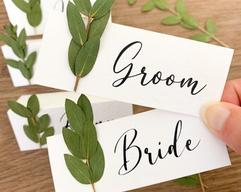 Pressed Eucalyptus Personalized Placecards For Wedding, Christmas, Baby Shower Decor | Name Placecards with Pressed Flower | Classic Wedding