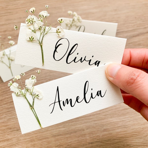 White Baby's Breath Personalized Placecards For Wedding, Baby Shower Decor | Name Placecards with Pressed Flower | Classic Wedding Decor