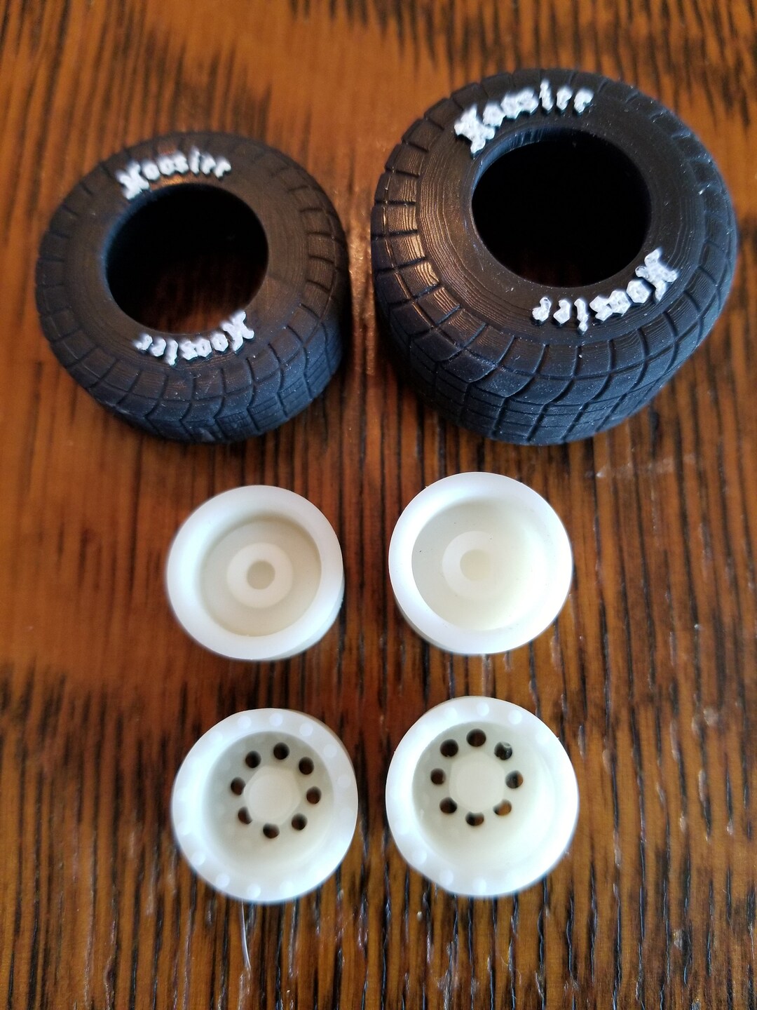 1/25 Scale Hoosier Dirt Track Tire for 1/25 Scale Model Modified and