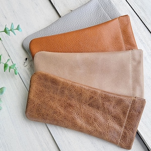 Étui à lunettes en cuir véritable | Pochette en cuir | Étui à lunettes en cuir doré métallique | Étui à lunettes | Étui à lunettes minimaliste | Pochette à lunettes