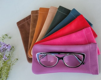 Handmade Italian Leather Glasses Case: Squeeze Top Pouch
