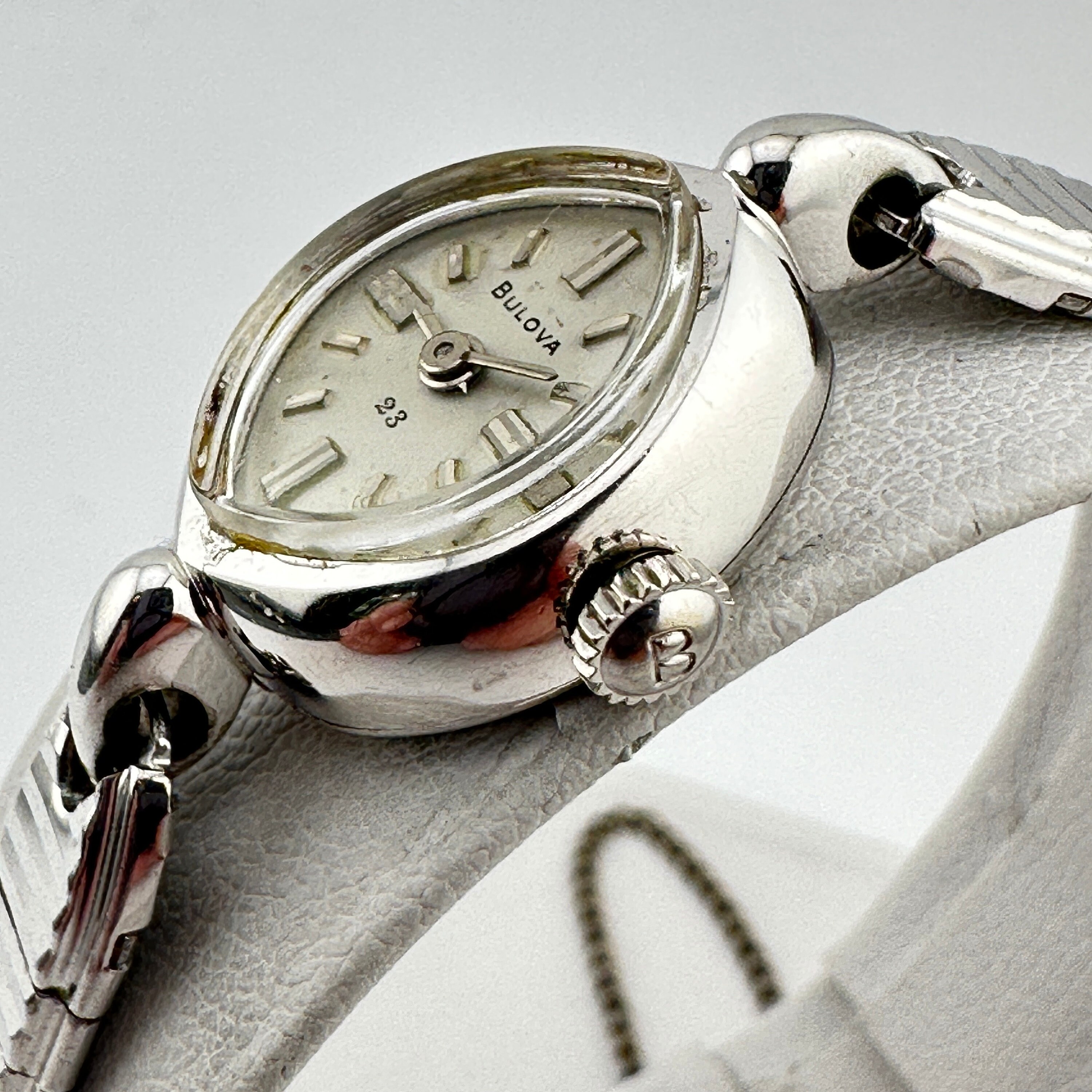 Vintage Bulova 23 Jewel Watch 10KT White Gold Rolled Plate Cocktail Art Deco Vintage Bulova 23 Ladies Watch 10K Rolled Gold Plate Art  main image 2