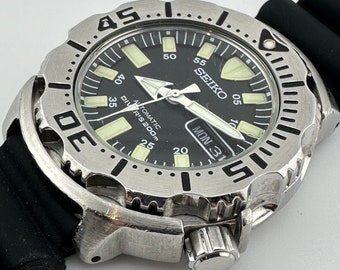 Seiko 1st Gen Automatic Black Monster SKX779 42mm Dive Watch