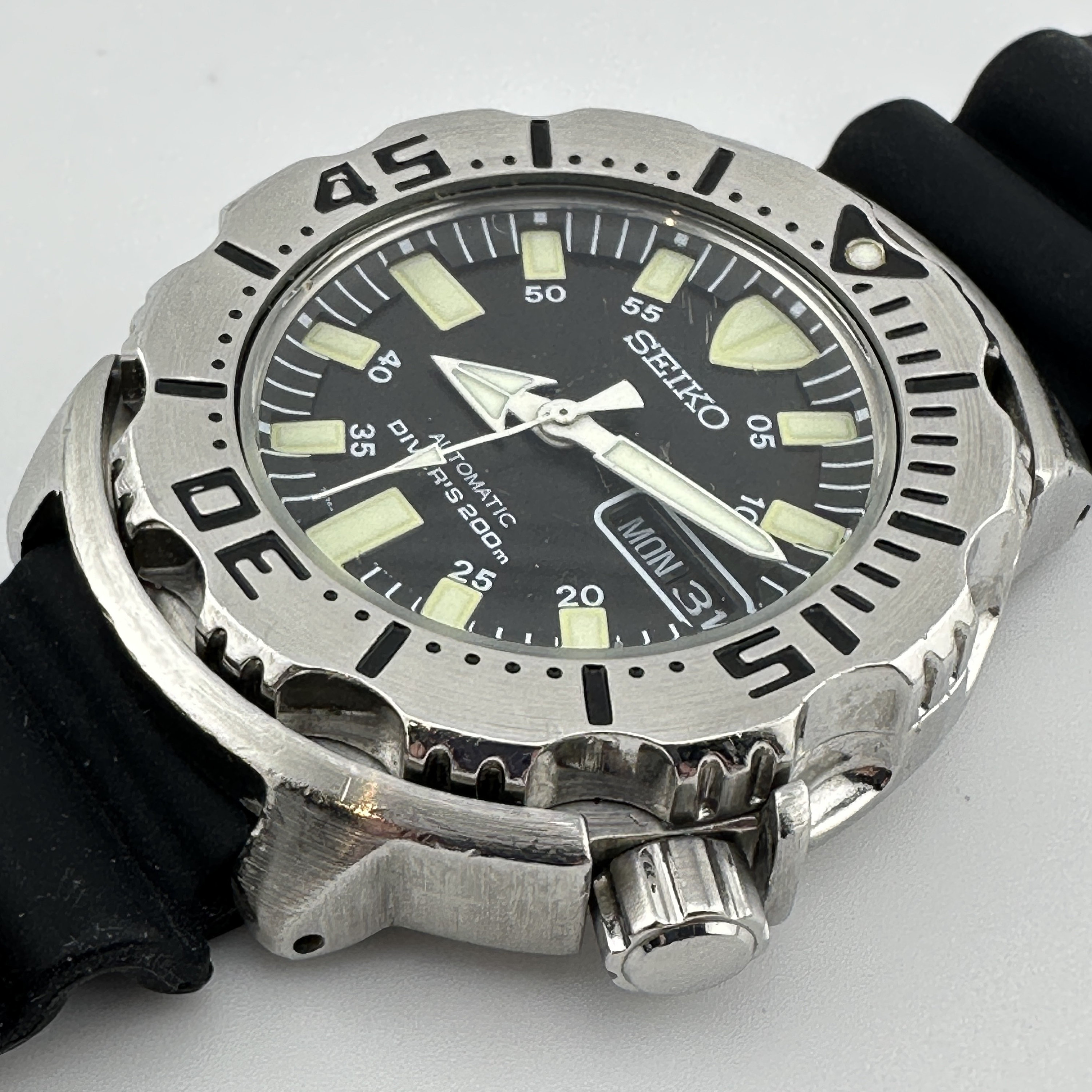 Seiko Sea 42.79 mm Watch in Black Dial