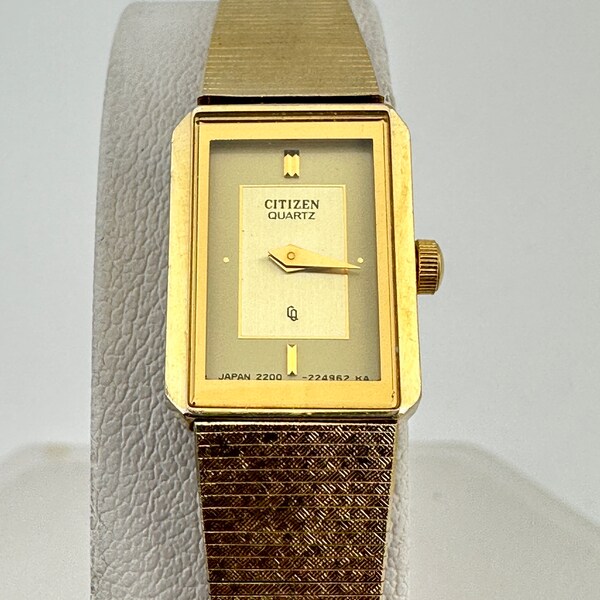 Vintage Citizen CQ Gold Ladies 13mm Tank quartz Watch c. Oct 1993