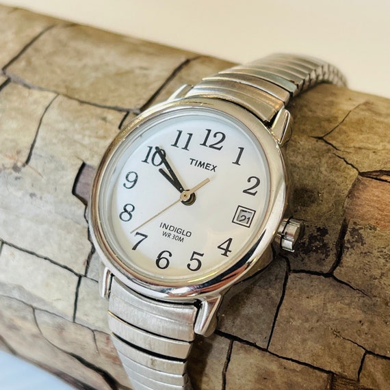 Easy reader 25mm bracelet watch on sale