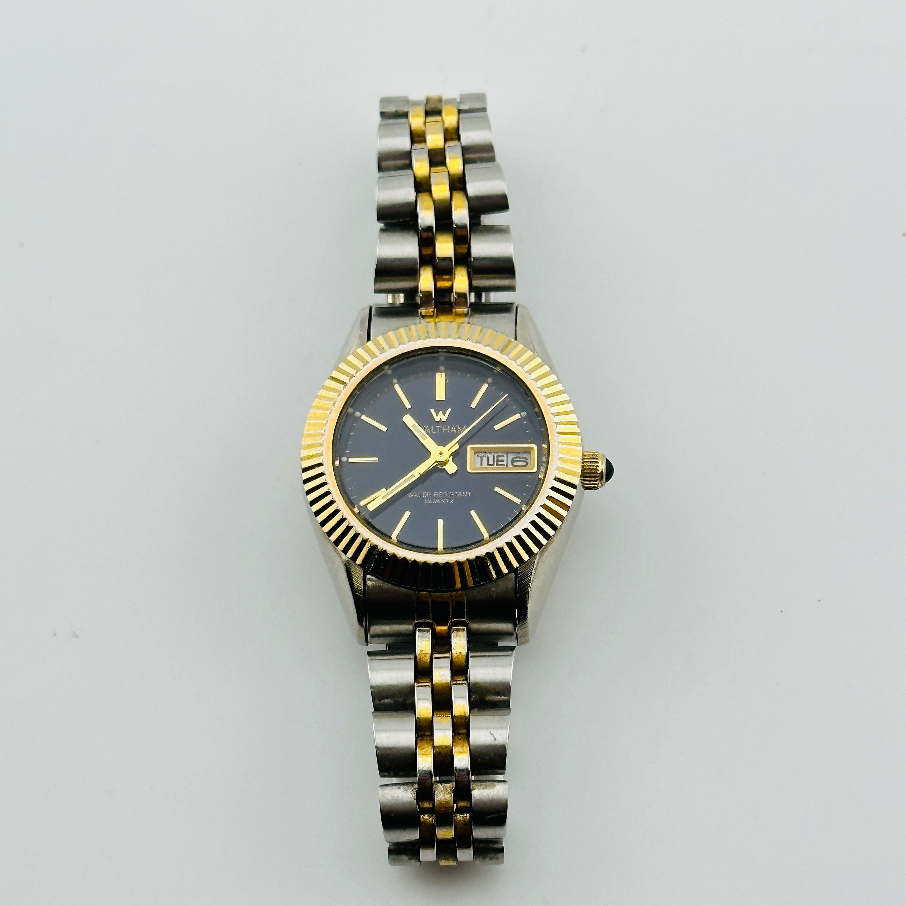 Waltham Two Tone Black Dial Ladies 25mm Quartz Wristwatch C. 1980