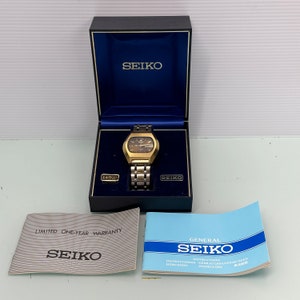 Seiko DX Automatic 17 Jewel TV Dial Wristwatch IOB c. 1970 image 4