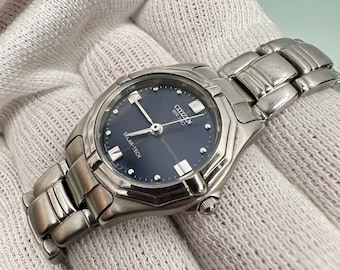 Vintage Citizen Solar-Tech Stainless steel watch with blue sunray dial