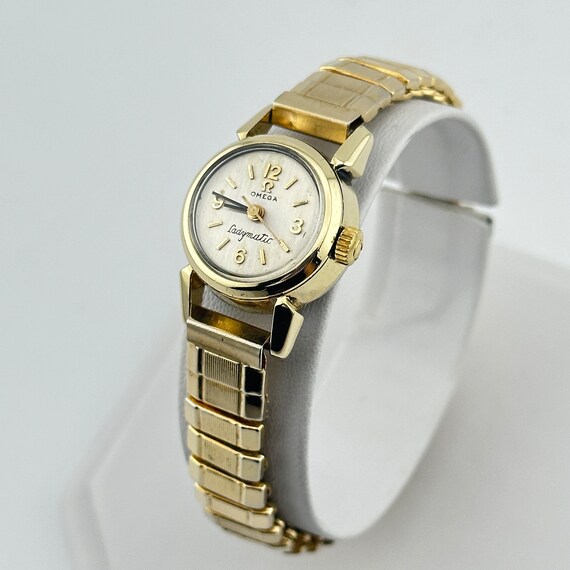 Omega ladymatic gold vintage deals