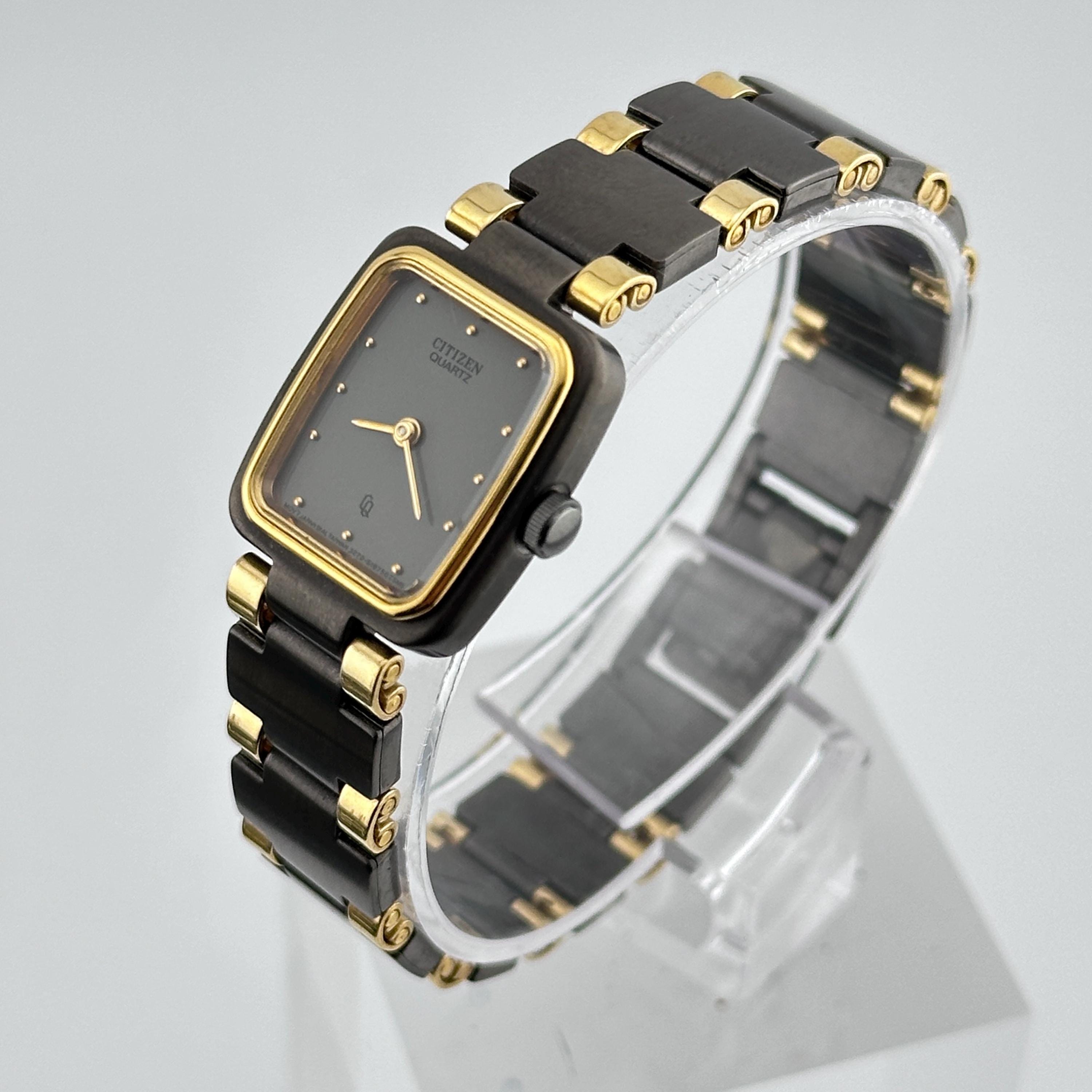 Vintage Citizen CQ Two Tone Ladies 17mm Quartz Tank Watch C  display picture 3