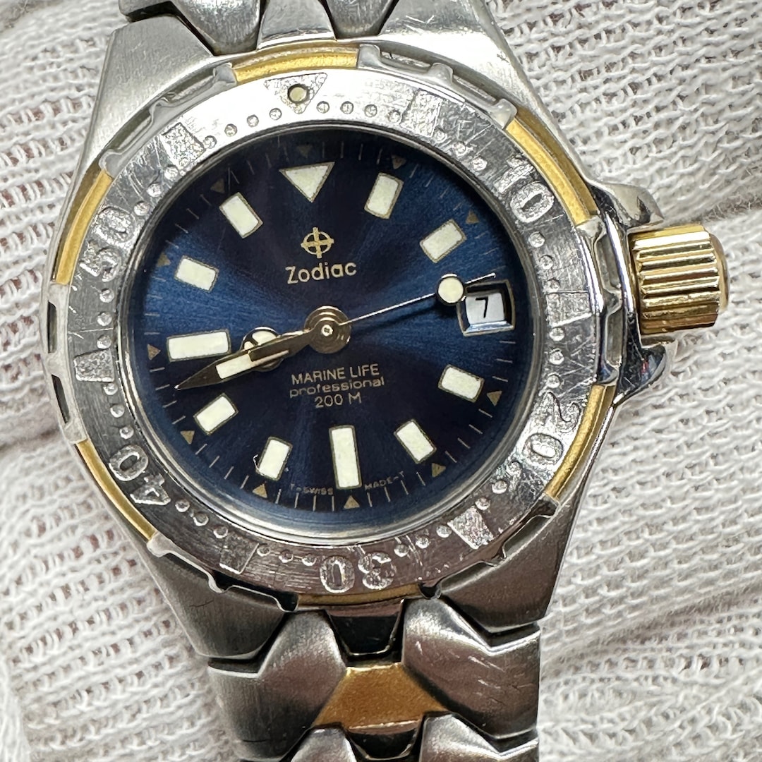 世界的に有名な 200m Professional Life Marine Zodiac Stainless and Steel 時計