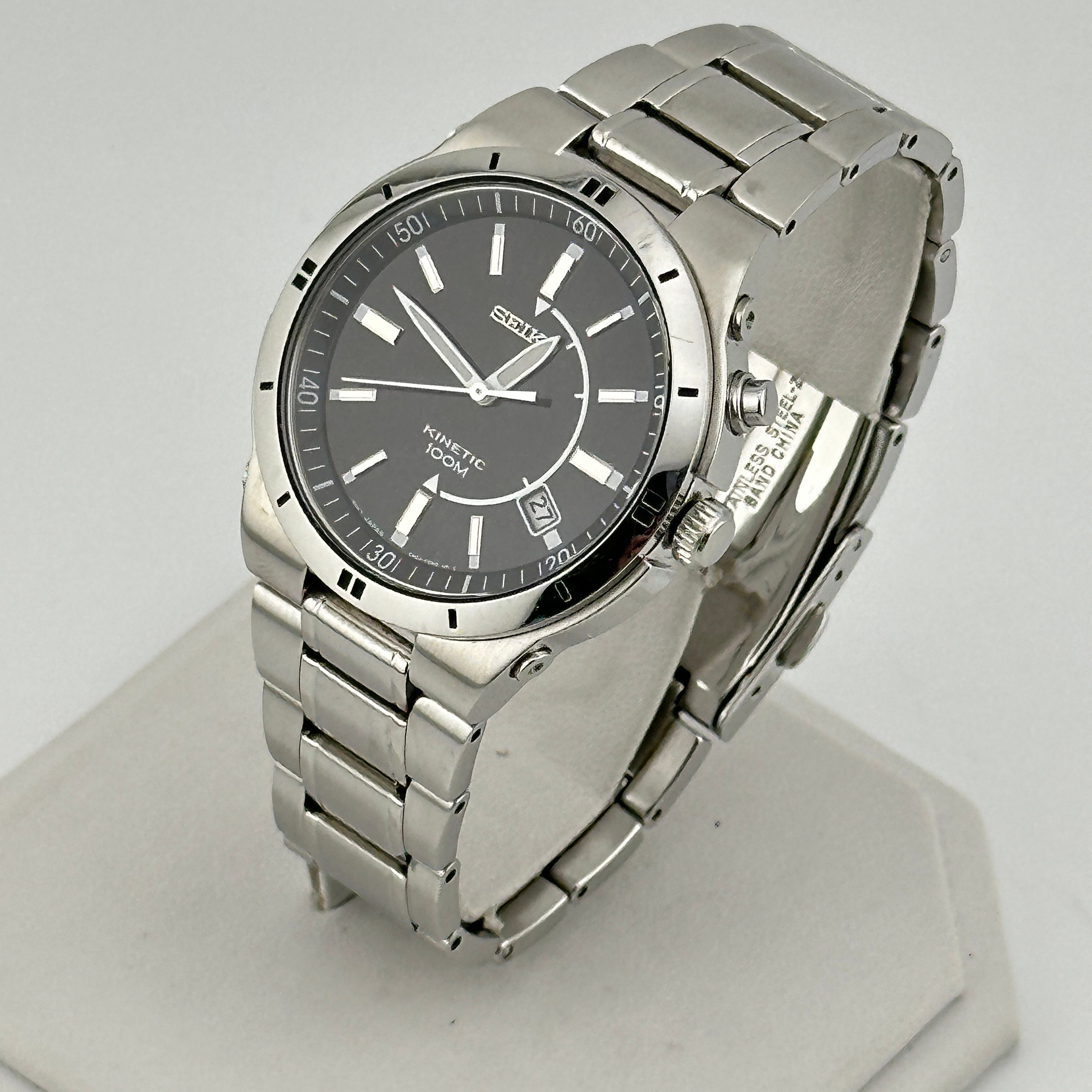 Seiko Kinetic 100 Black Dial Men s 41mm Quartz Watch Etsy