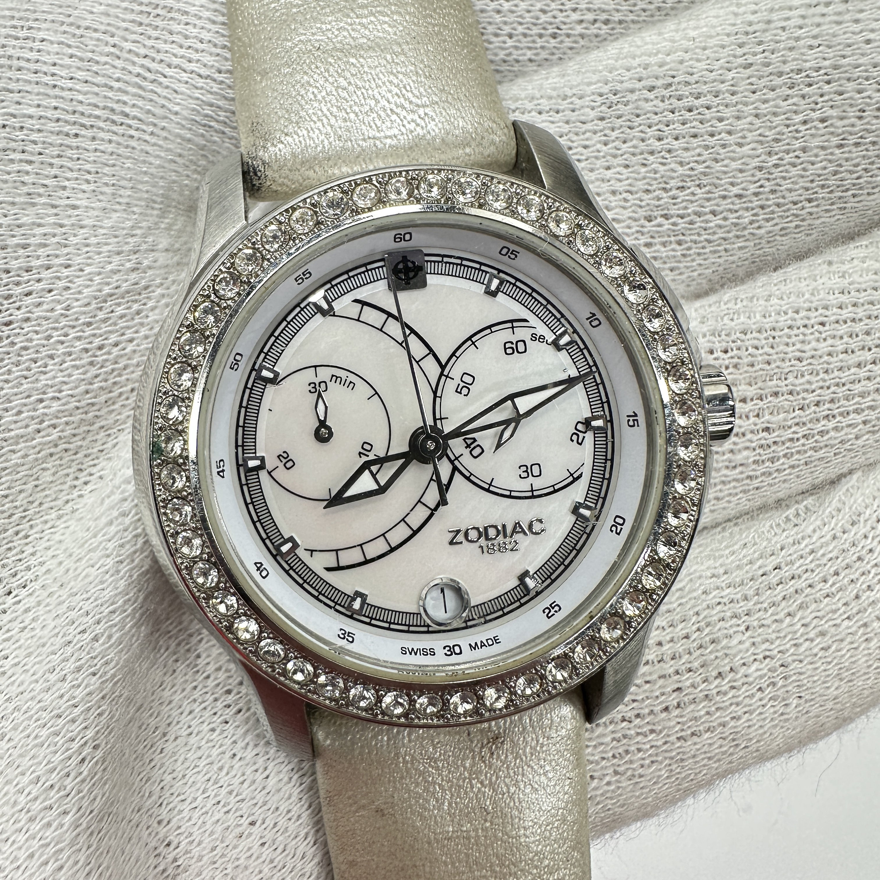 Zodiac Streamline Crystal Bezel Chronograph Swiss Watch - Etsy