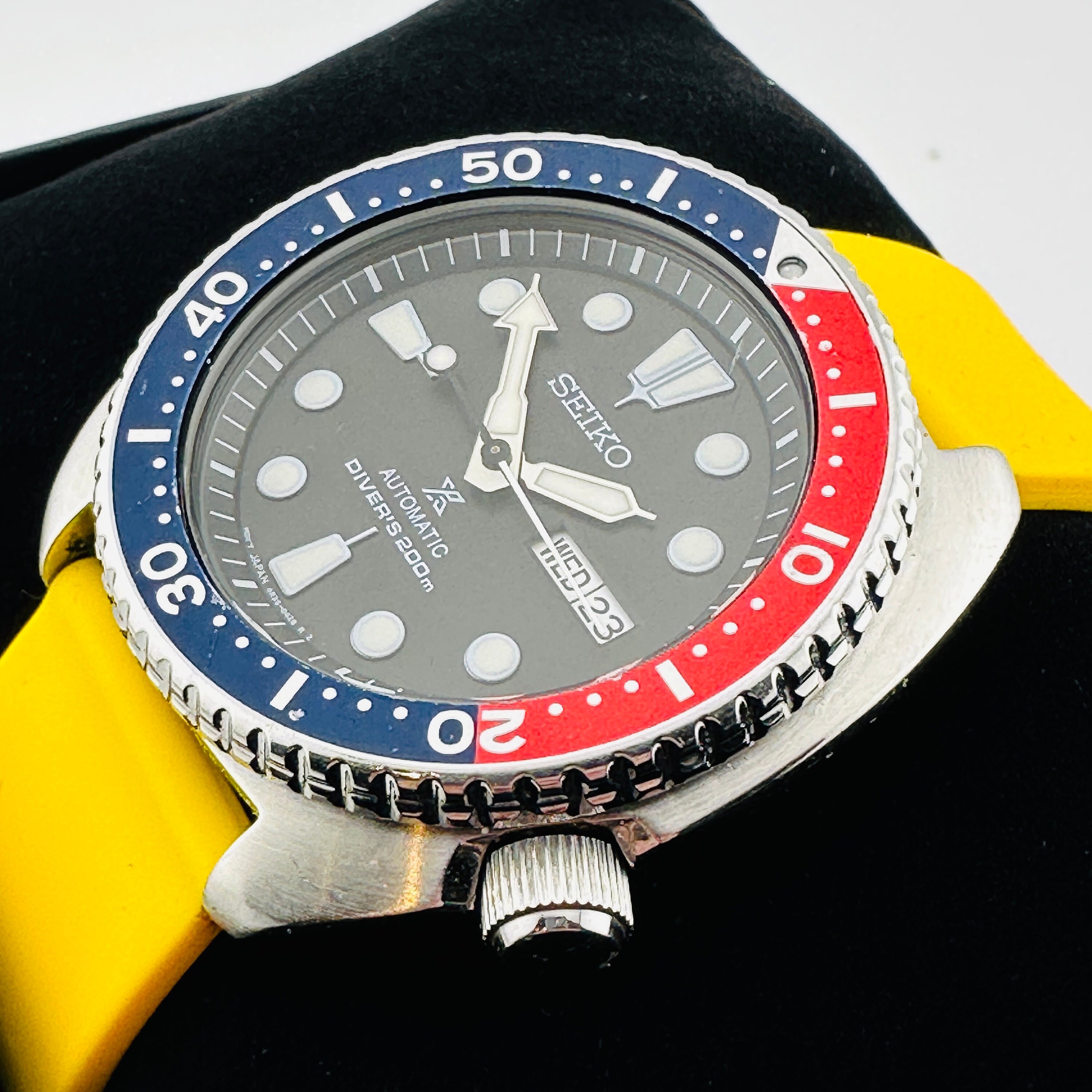 Seiko Prospex Diver s 200m Automatic 45mm Turtle Watch With Archer Brand Silicone Strap Etsy Canada
