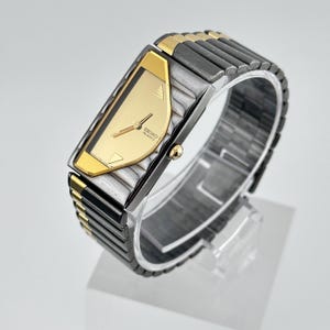 Rare Vintage Seiko Black and Gold Half Moon Ladies 17mm Quartz Tank Watch c. Aug 1990