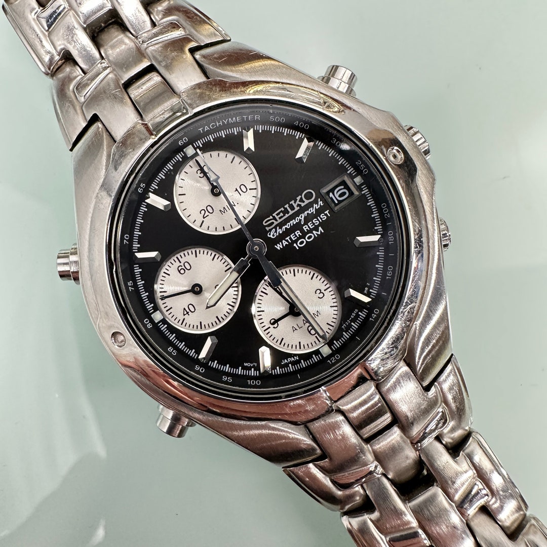Seiko Chronograph 100M Quartz Watch Etsy seiko-chronograph-100m-quartz-watch-etsy