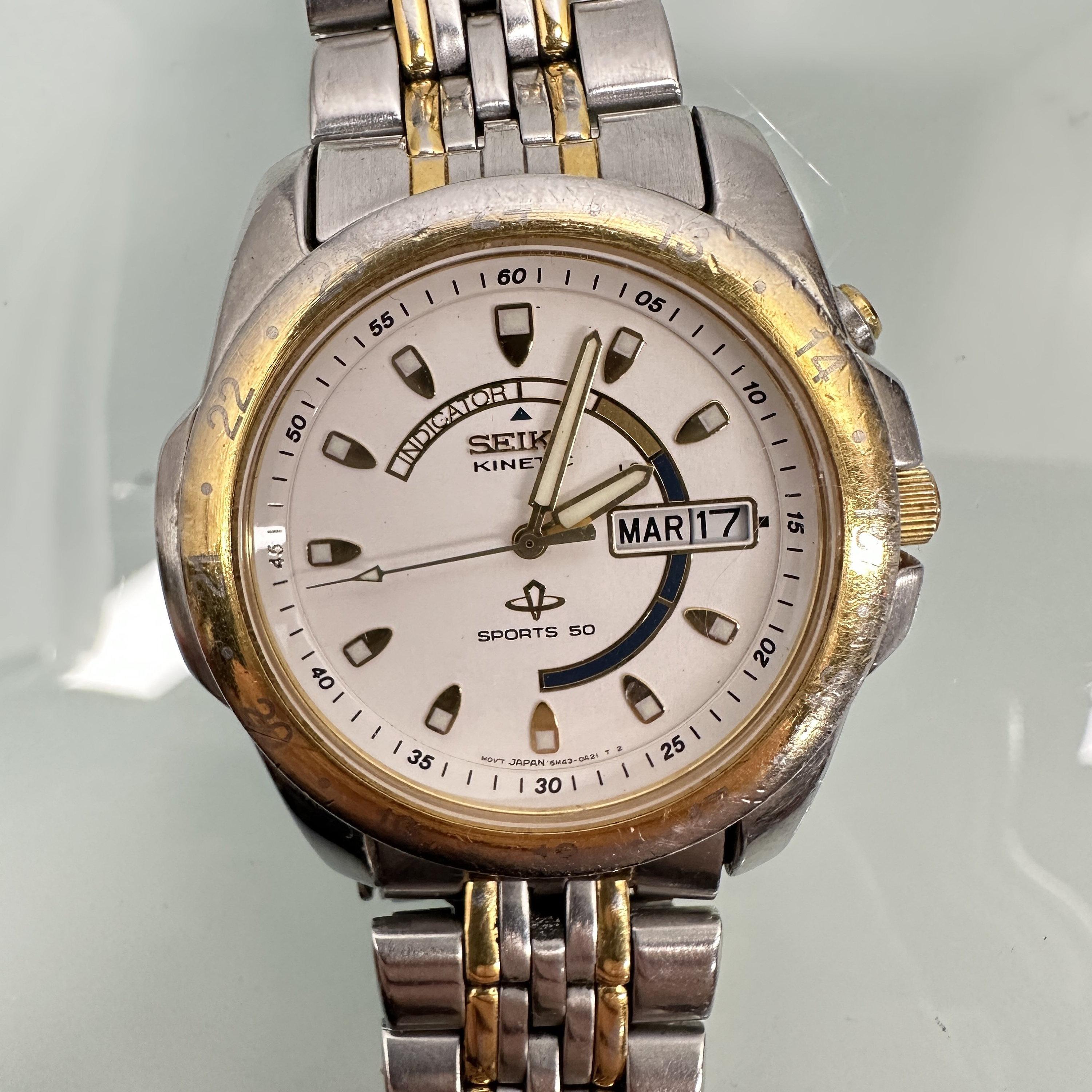 Seiko Kinetic Sports Steel & Gold Trim Watch With Day and Date