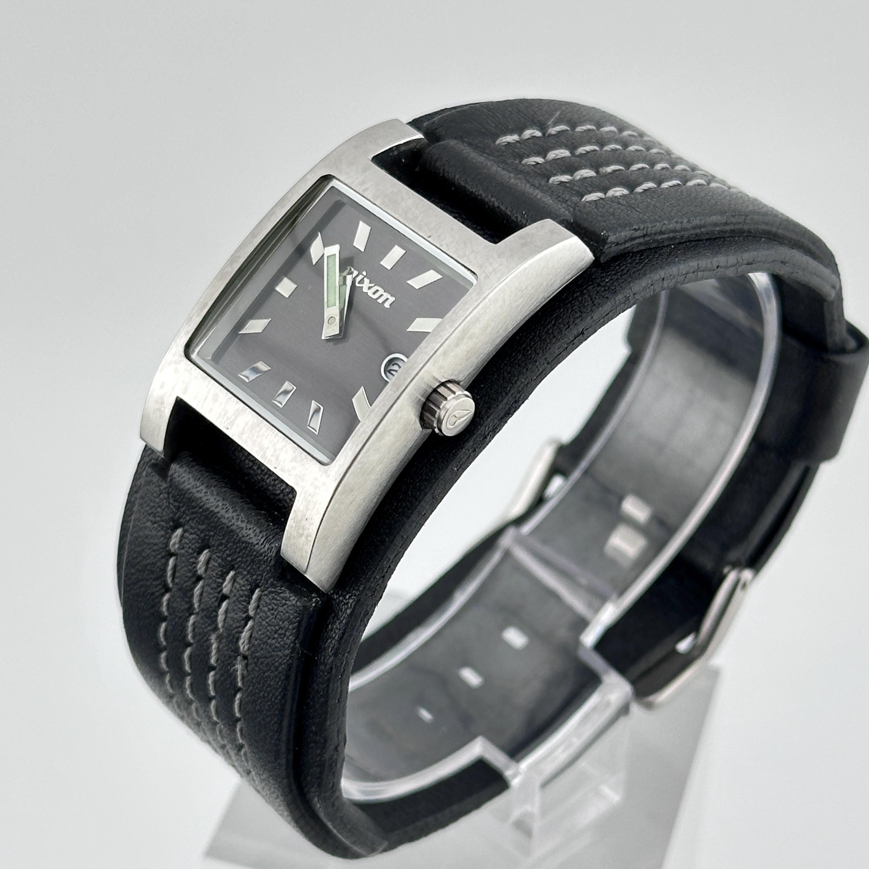 NIXON Elemantary The Wit Watch Women 39mm Case Gray Leather Band- New Battery Nixon Women main image 3