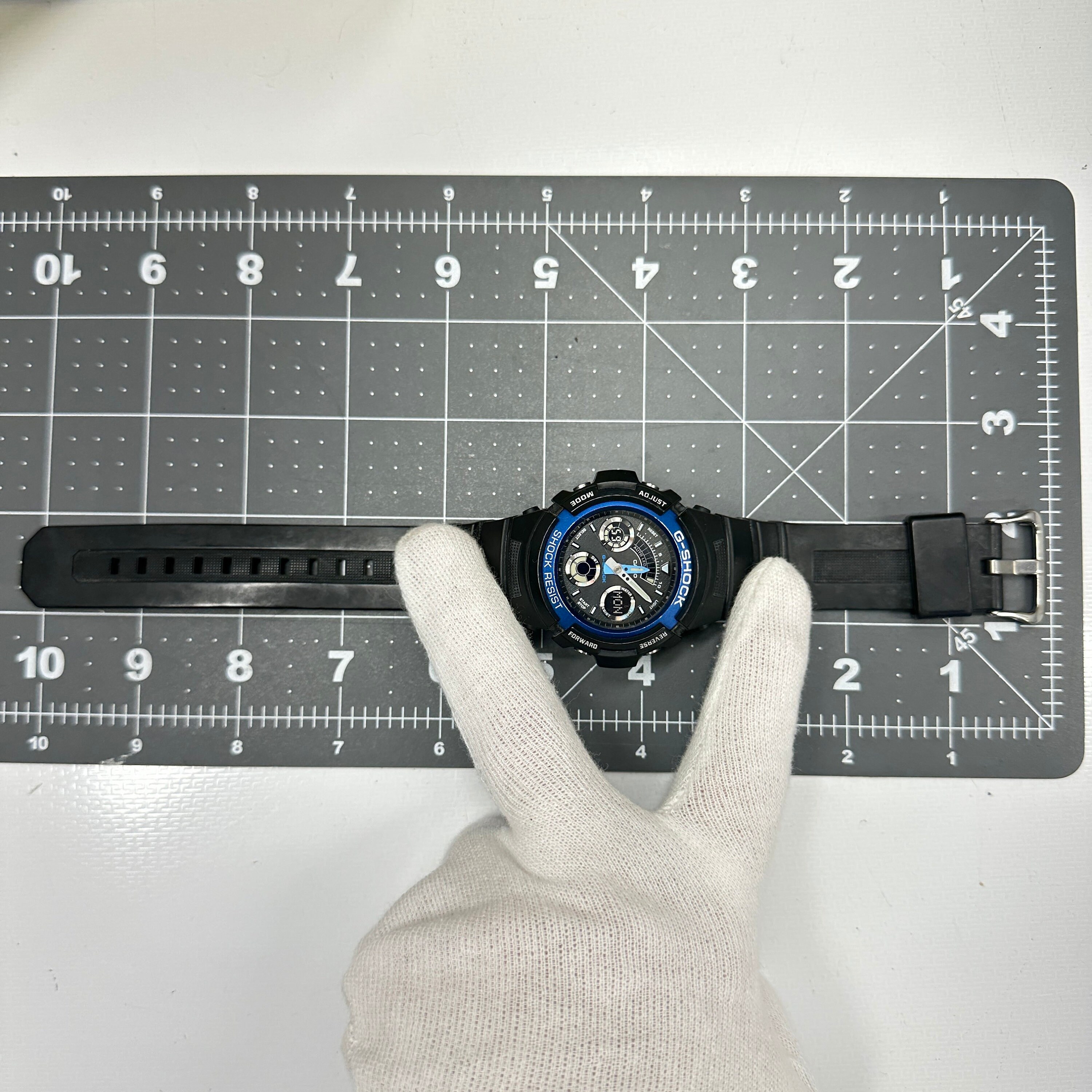 Casio G-shock AW-591 Chronograph Watch - Black and Blue - Etsy Casio G-shock AW-591 Chronograph Watch - Black and Blue - Etsy