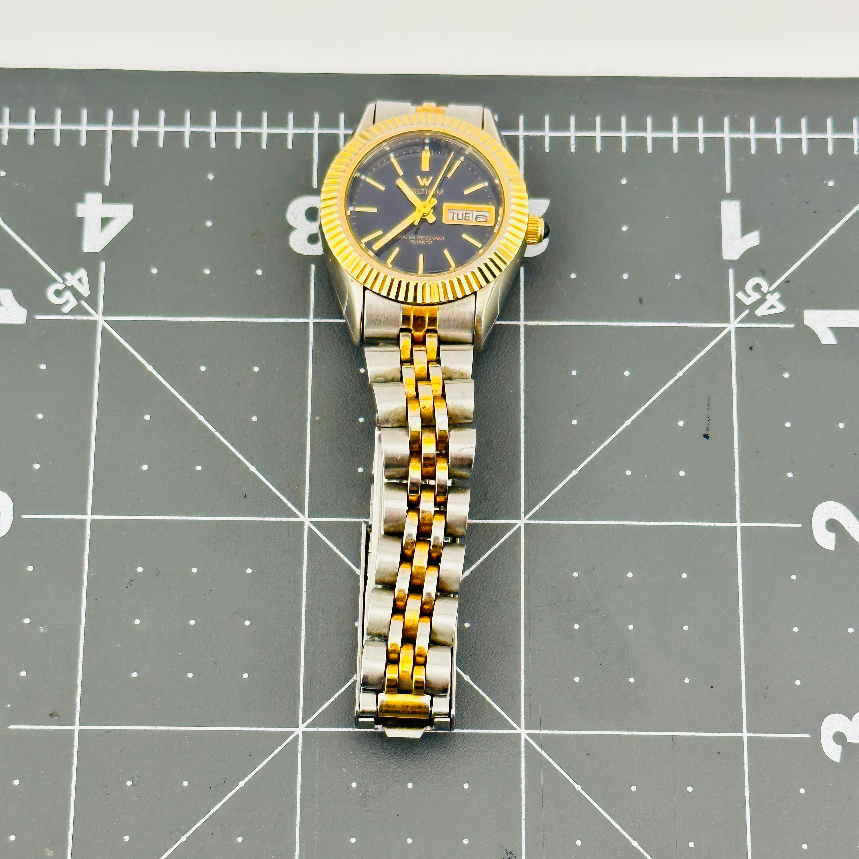 Waltham Two Tone Black Dial Ladies 25mm Quartz Wristwatch C. 1980