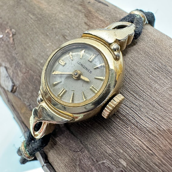 Vintage Longines 14k Solid Gold Watch - image 2