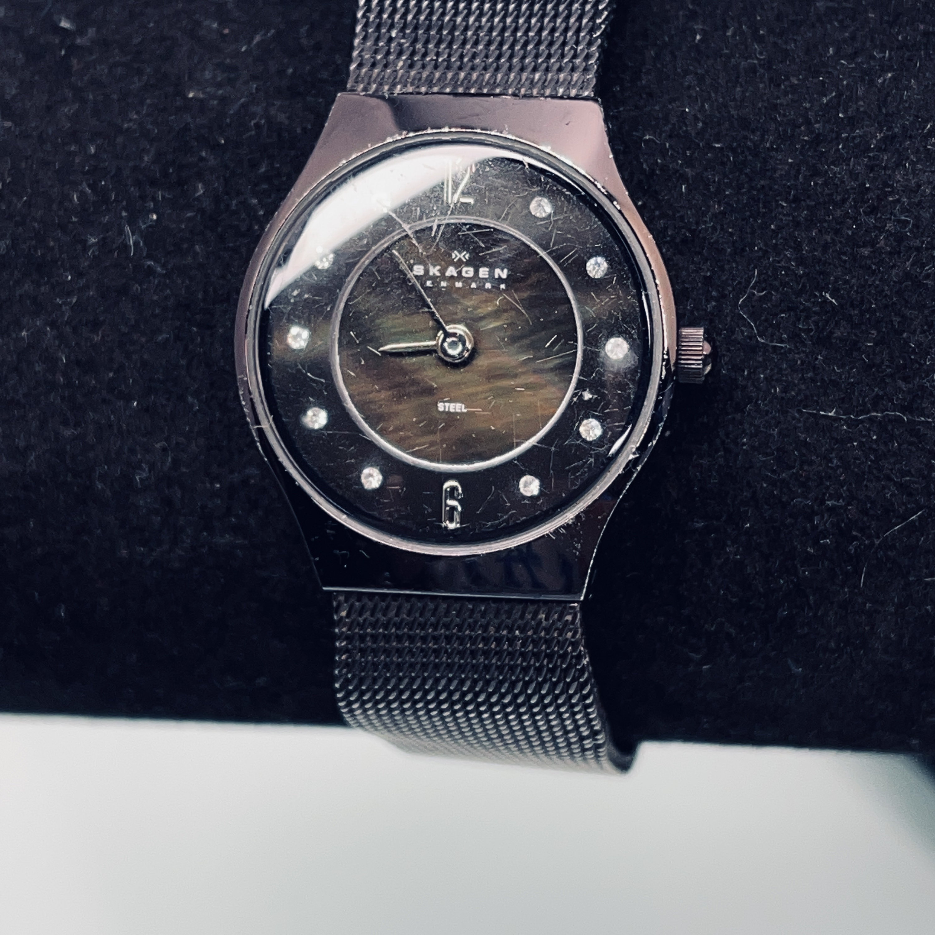 Skagen Women\'s Wristwatch Mother of Pearl Face Black Leather Band Analog Watch Skagen Women 30 m (3 ATM) Water Resistance Wristwatches for  main image 2