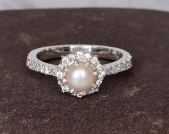 Round Pearl Halo Ring/ Art deco Silver Pearl Ring/ Wedding Pearl Ring/ Anniversary Ring / Bridal Ring /Statement Ring/ Pearl minimalist ring