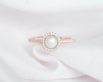 Pearl Halo Engagement Ring 925 Sterling Silver Round Freshwater Pearl Wedding Ring For Women Proposal Minimalist Pave Set White Pearl Ring
