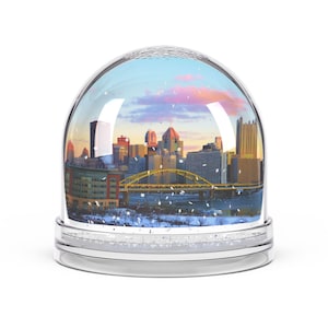 Pittsburgh Snow Globe Gift, Baby Shower Souvenir, Birthday Keepsake, First Christmas Memento, Holiday Decor