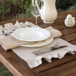 Handmade Beige Gingham Placemats with Ruffle: Waterproof Linen Set