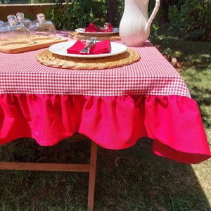 Red and White Gingham Tablecloth with ruffle, Farmhouse Tablecloth, Custom Size Rectangle, Round Table Cloth