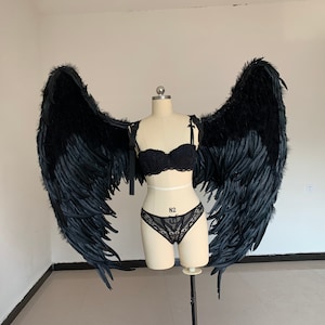 Crow Raven Flügel Kostüm für Fotoshooting Echte Federn Cosplay Halloween Engel Modell Handmade Festival Dekoration Party Decor