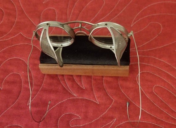 Kings early driving safety goggles from 1920's - image 7