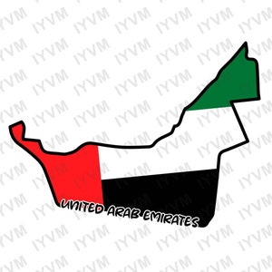 Op de afbeelding: Een gestileerde omtrek van de Verenigde Arabische Emiraten, gevuld met de kleuren van de VAE-vlag: rood, wit, zwart en groen. De woorden "UNITED ARAB EMIRATES" staan in het zwart onder de kaart.