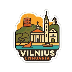 Puede incluir: Una colorida pegatina con una ilustración estilizada de Vilna, Lituania. El diseño incluye una torre, una iglesia y un río con el texto "VILNIUS LITHUANIA" en una pancarta marrón. La pegatina tiene un borde blanco.