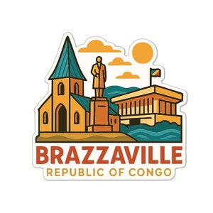 Op de afbeelding: Een sticker met een gestileerde illustratie van Brazzaville, Republiek Congo. Het ontwerp toont een kerk, een standbeeld en een modern gebouw in oranje en geel, met een blauwgroene toren en lucht. De tekst "BRAZZAVILLE" is prominent aanwezig.