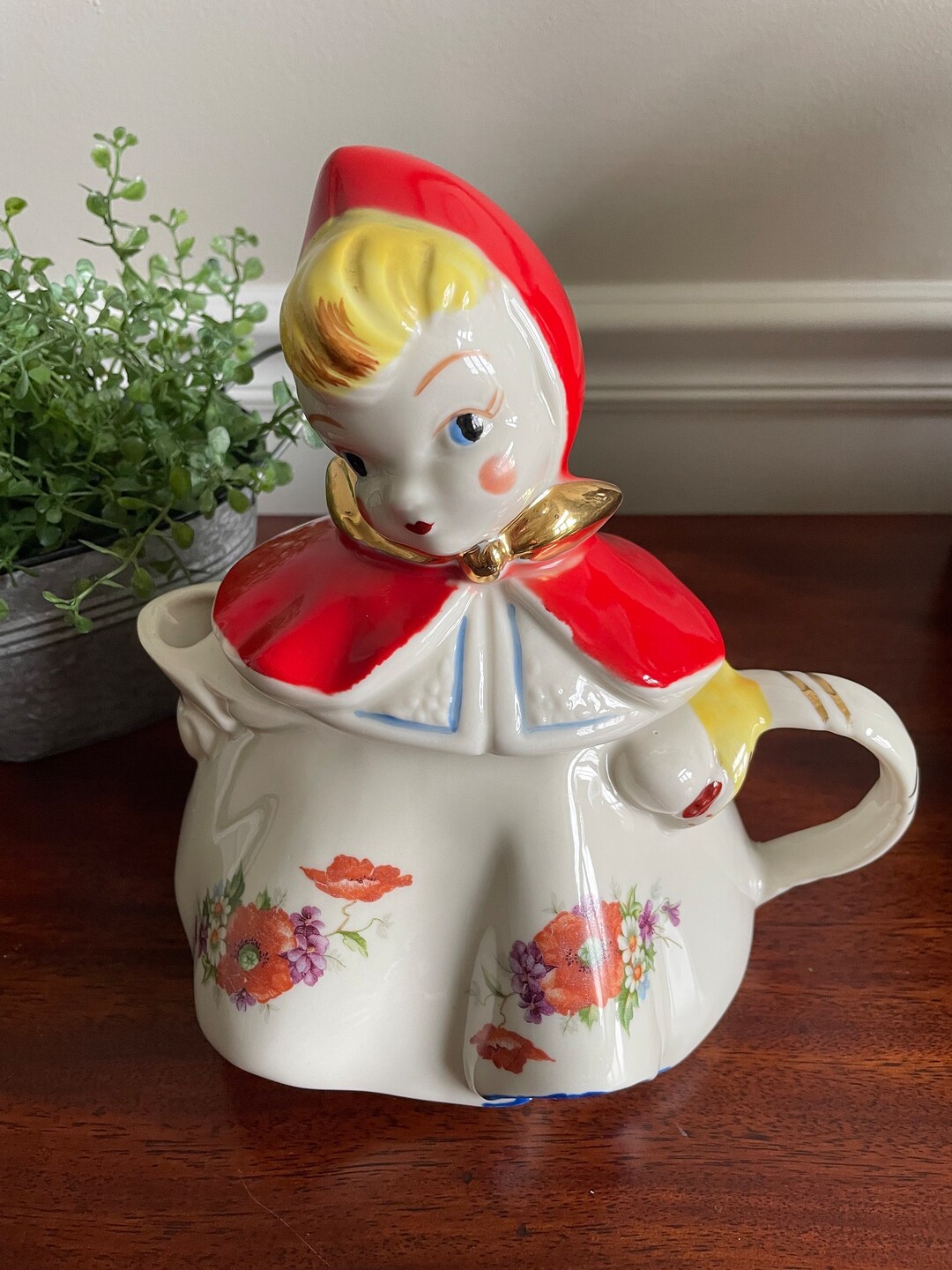Vintage Hull Little Red Riding Hood Teapot With Flowered Etsy