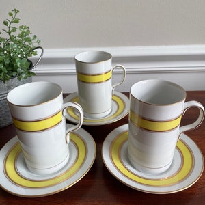 Fitz & Floyd Cappuccino Cups and Saucers White w/ Yellow Gold Band Set of 3