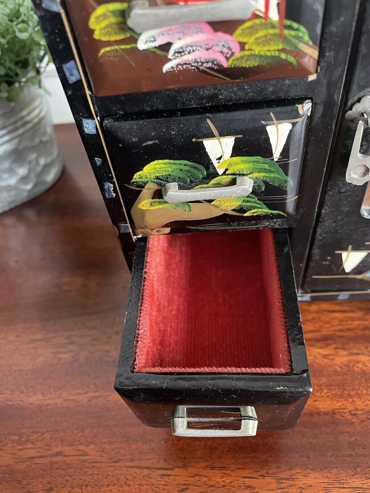 Vintage Black Lacquer Japanese Jewelry Box Ballerina Music Box  display picture 1