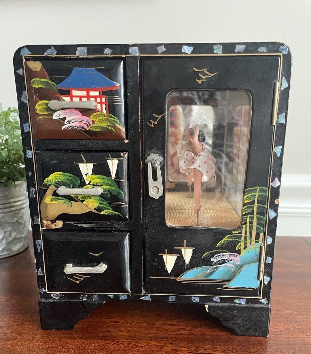 Vintage Black Lacquer Japanese Jewelry Box Ballerina Music Box  display picture 1