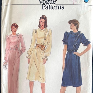 Very Easy Vogue Pattern 7717 Ruffle Neckline Dress Size 14